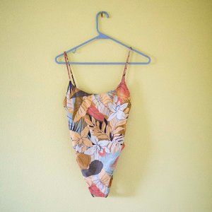 Madewell Second Wave Spaghetti-Strap One-Piece Swimsuit in Tropical Vacation